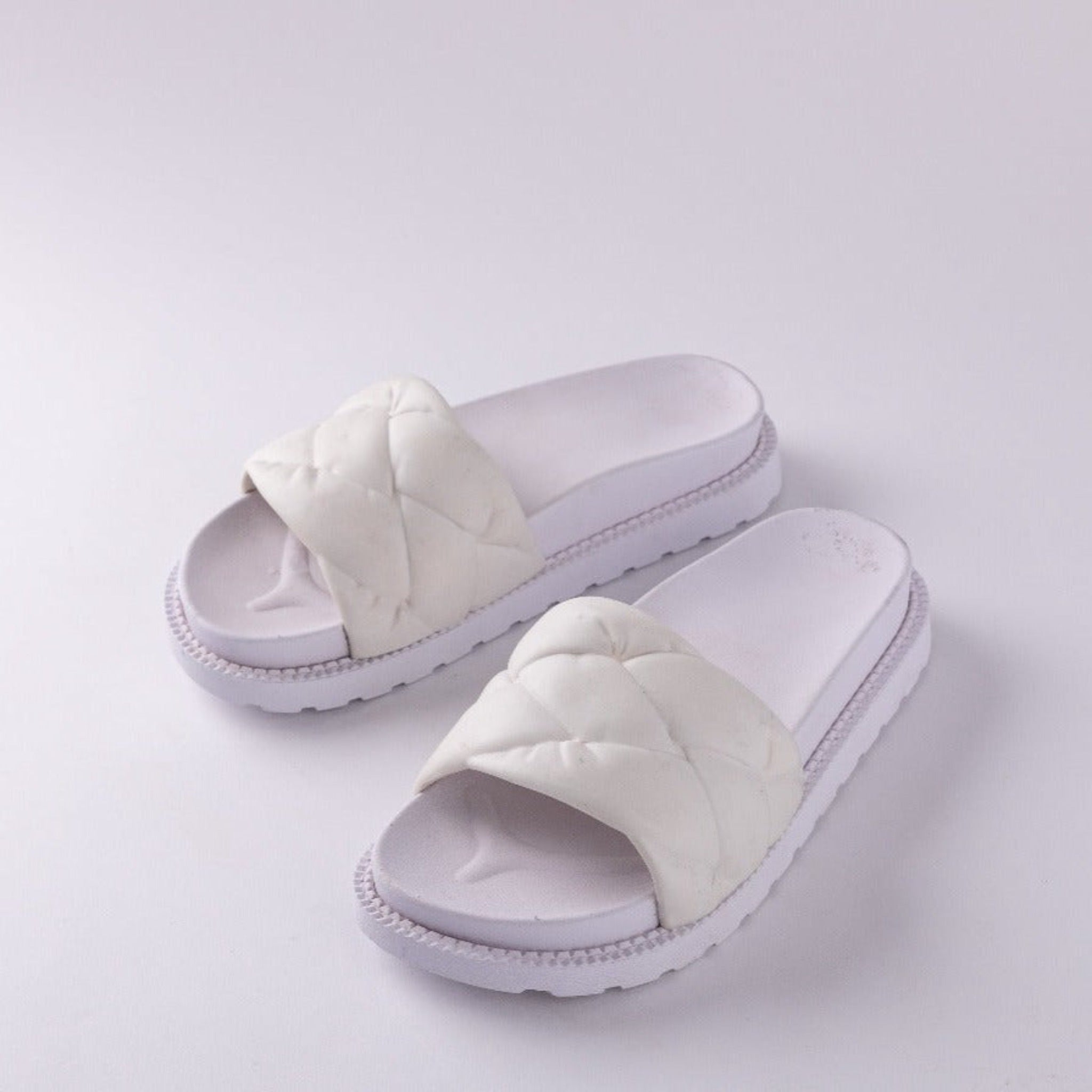 Ariel Slipper White