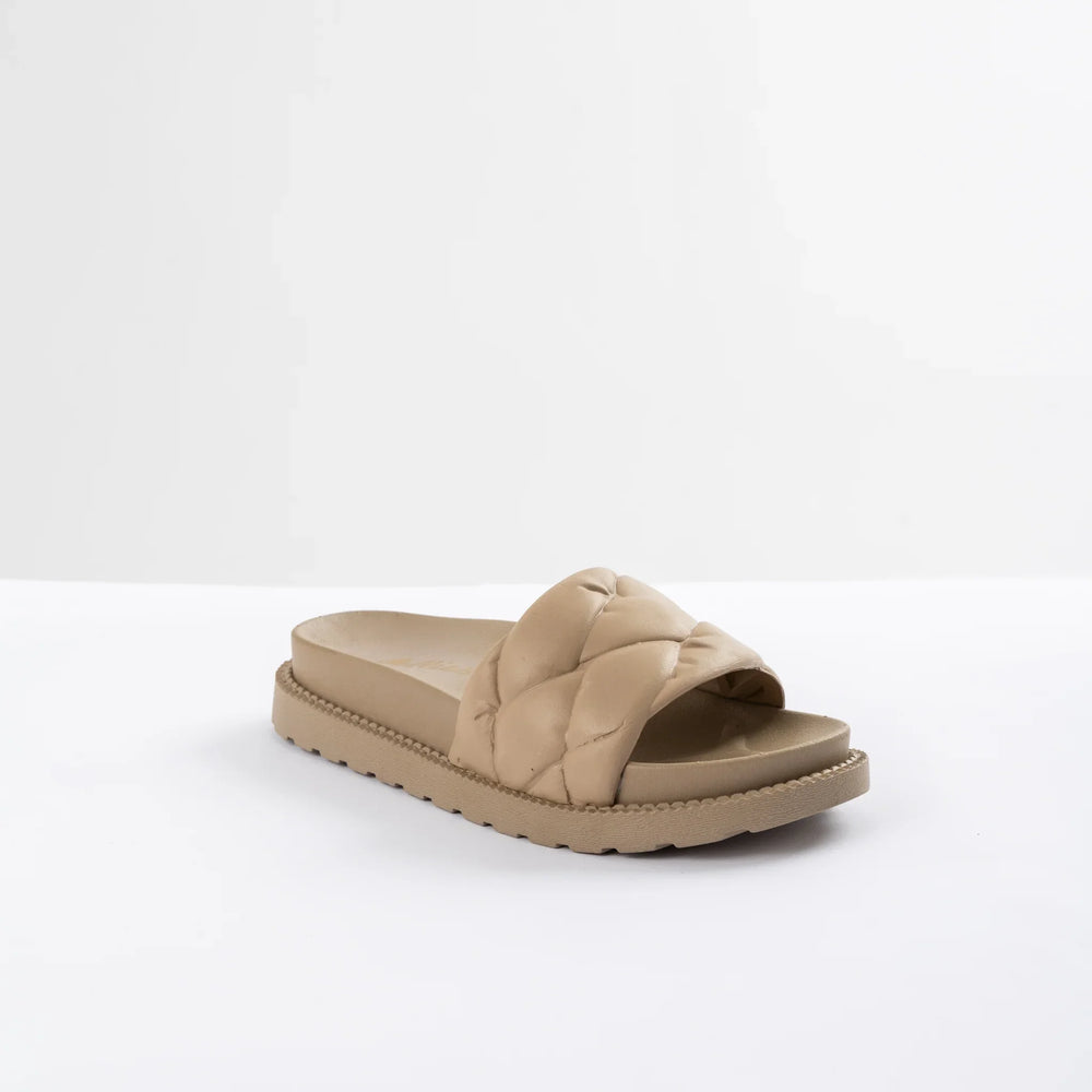 Ariel Slipper Beige