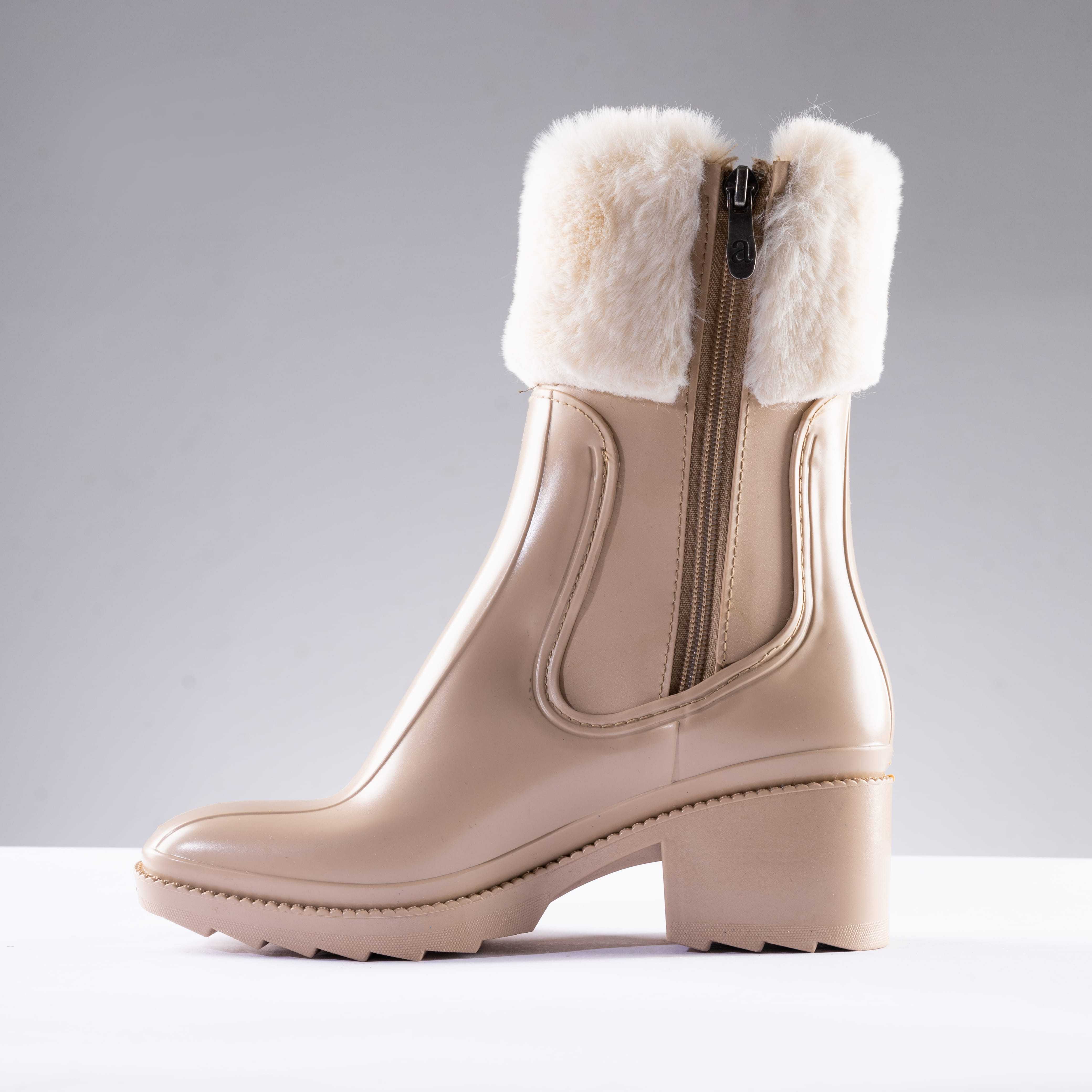 بوط كوكو ليلا