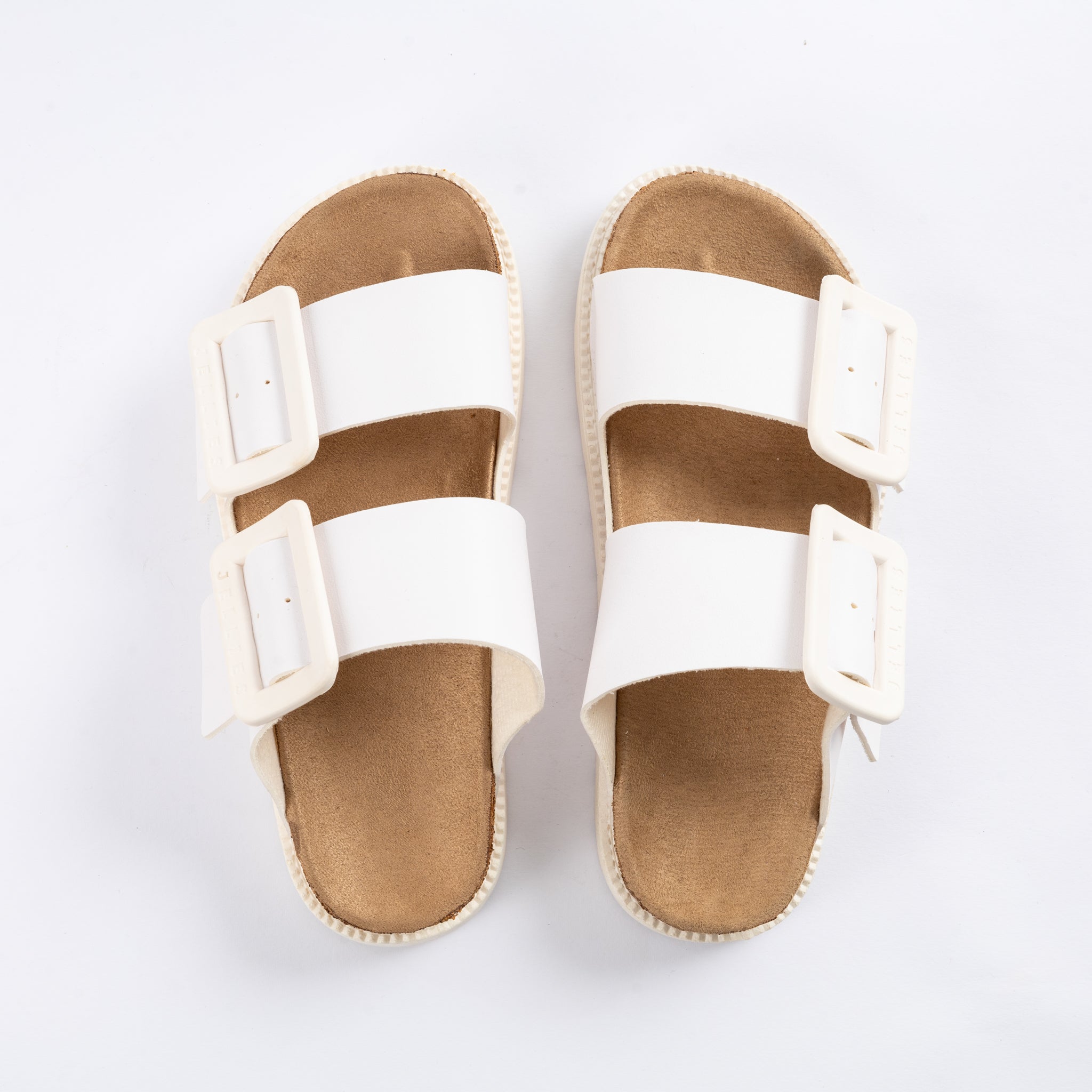 Kenzy Slippers White