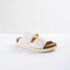 Kenzy Slippers White