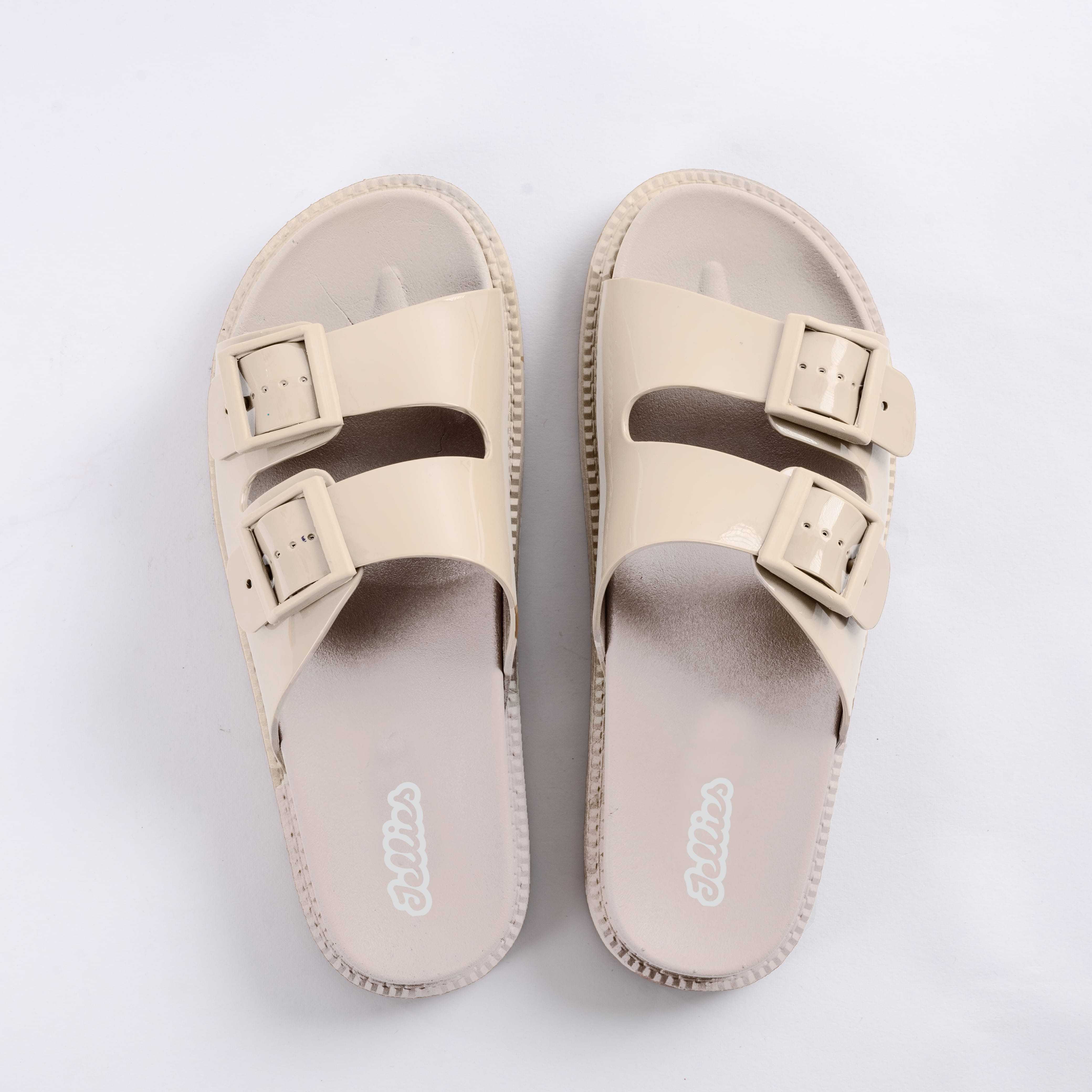 Pascal Sandal