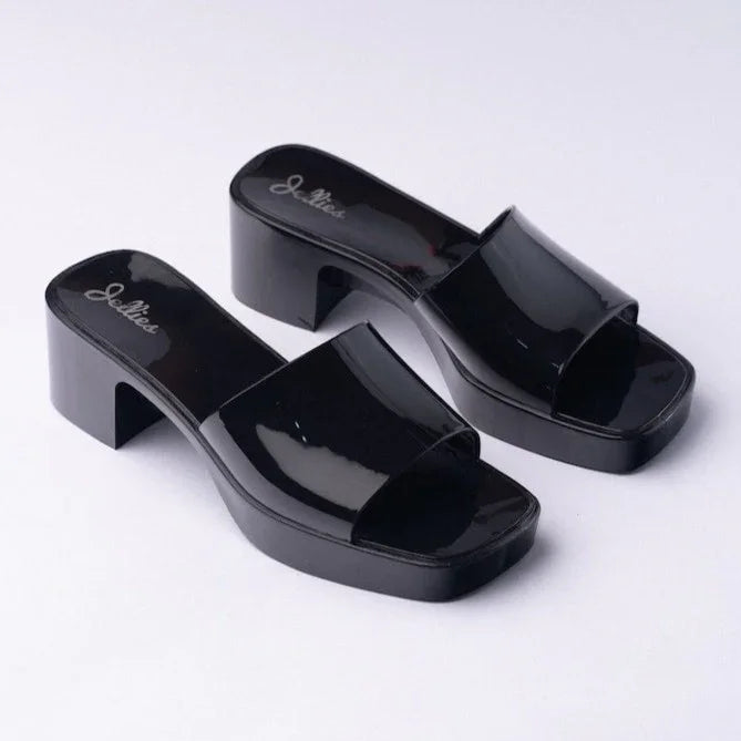 Valia Sandals-Black